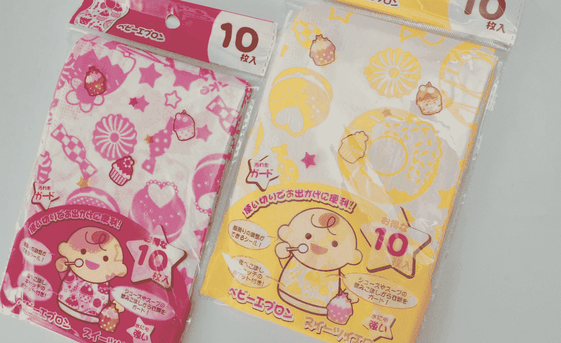 Wasserfeste Einweg-Lätzchen aus Papier mit Cartoon-Motiven für Babys – ideal für unterwegs