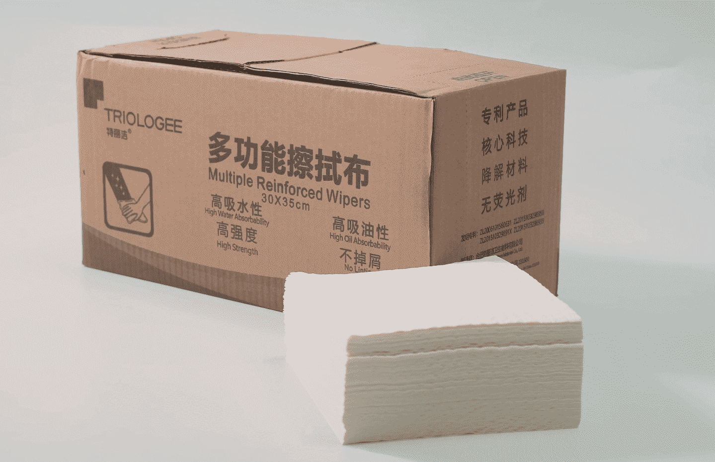 Saugfähige, sterile 4-lagige, gewebeverstärkte Papierhandtuchrolle, industrielle Reinigungstücher, medizinische Tücher